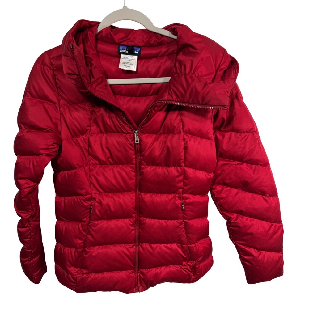 Patagonia Puffer Jacket Quilted Down Convertible Hood Small Red Outdoor Hiking